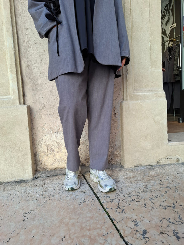 Pantalone  con tasche davanti